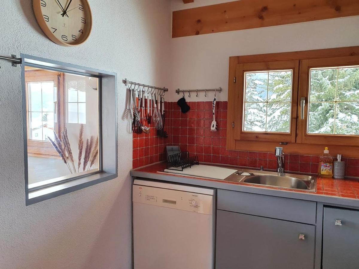 Tgampi Saura 395 Rue Daire Lenz Dış mekan fotoğraf