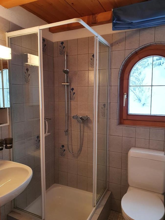 Tgampi Saura 395 Rue Daire Lenz Dış mekan fotoğraf